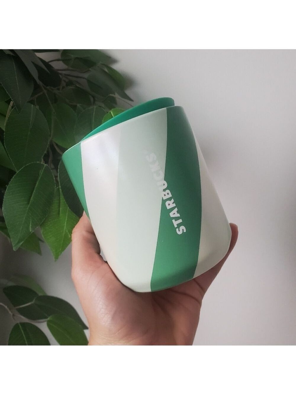 Starbucks Green White Christmas Holiday Tumbler Cup 8 oz